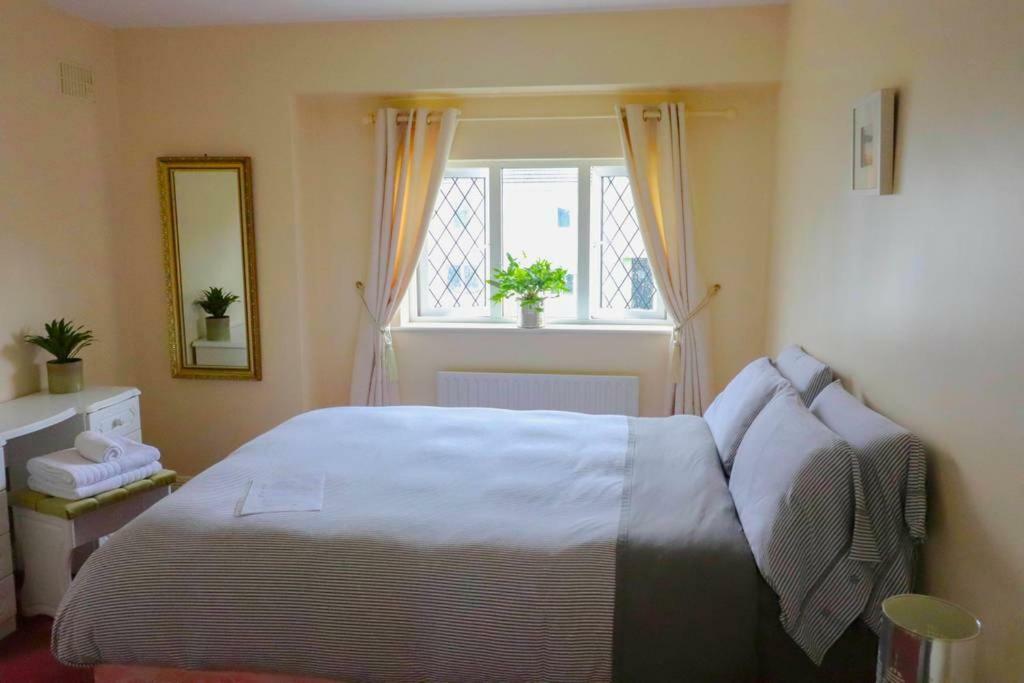 Strandhill Home, One Minute From The Beach And Pubs Экстерьер фото